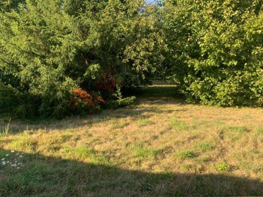 Terrain à vendre de 365,00 m² Proche de MEAUX (60) - photo 2