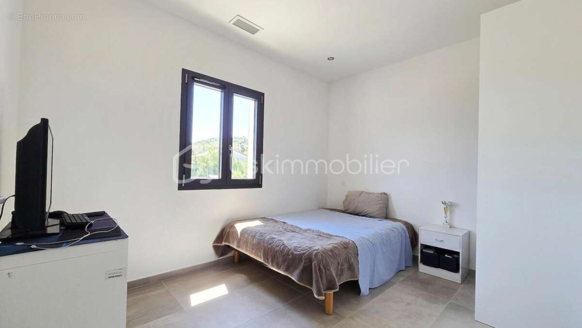 Maison contemporaine avec suite parentale en RDC, piscine Bali, pool-house et dépendance - photo 10