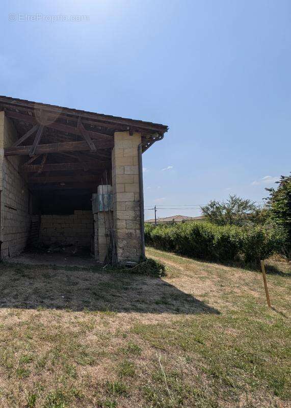 GENISSAC maison à aménager 38 m² parcelle 107m² – 49 000 € - photo 2