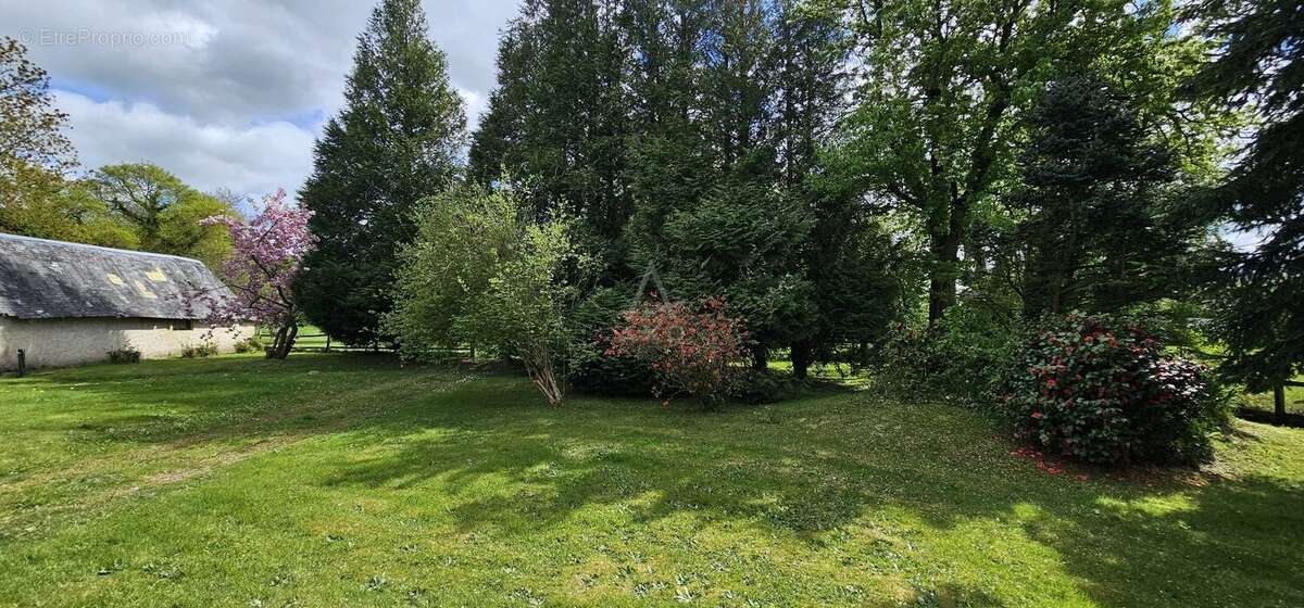 Maison à PONT-L&#039;EVEQUE