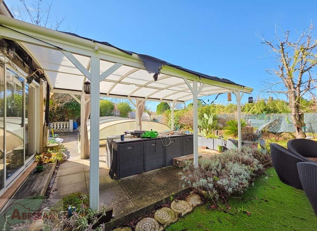 Maison à SAINT-CHRISTOL-LES-ALES