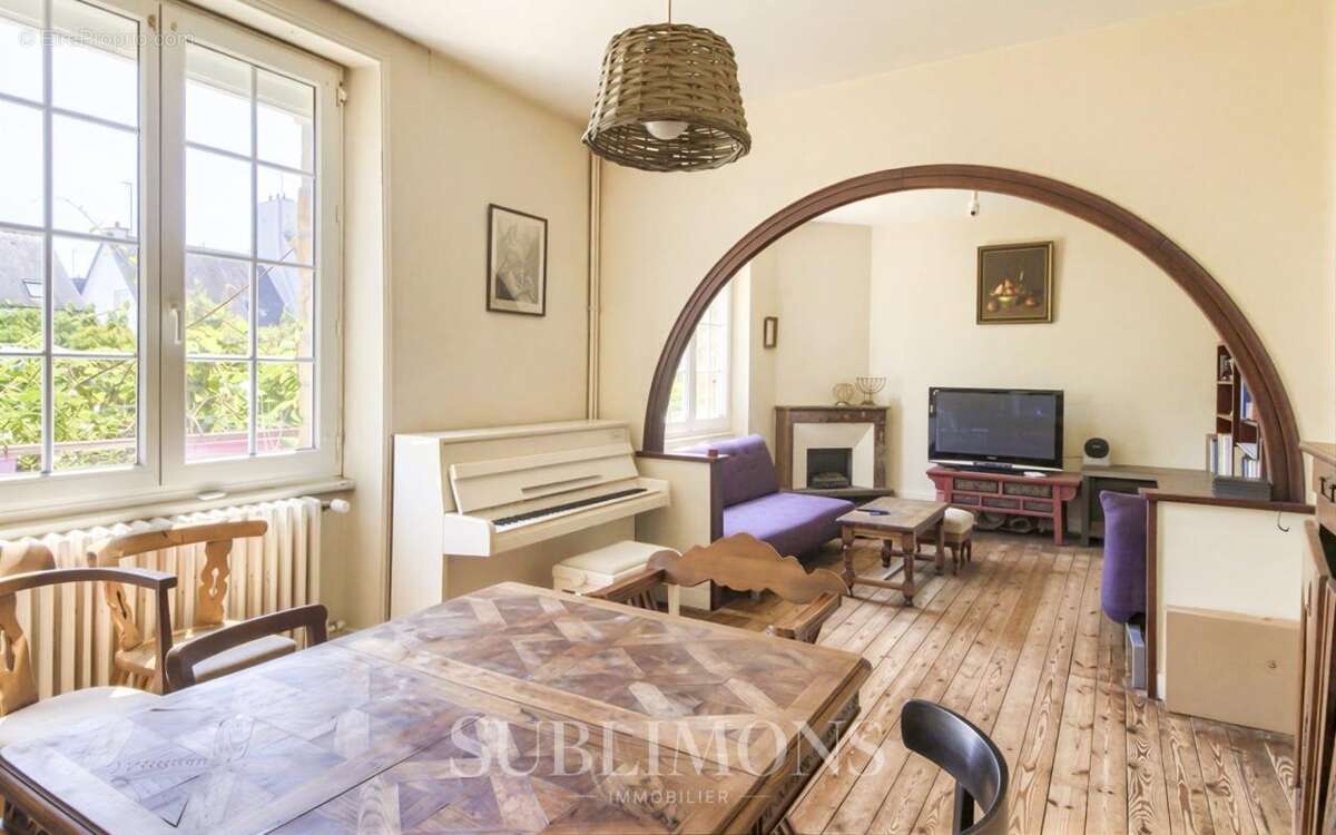 Maison à LANESTER