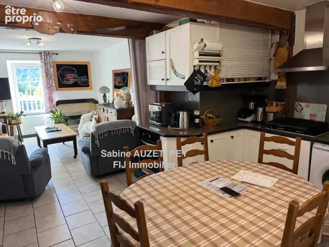 Photo Appartement à Seyne au prix de 118 800€