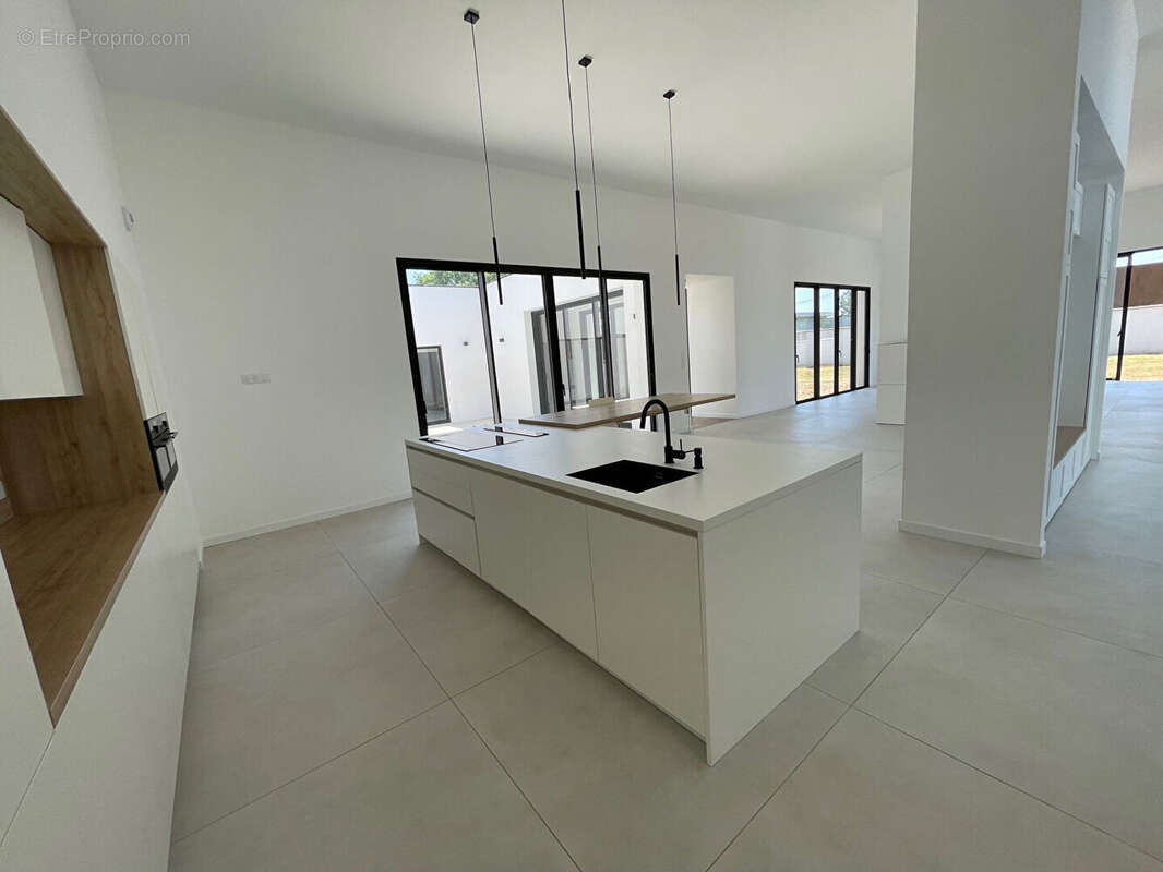 Maison à SAINT-ANDRE-DE-LA-MARCHE