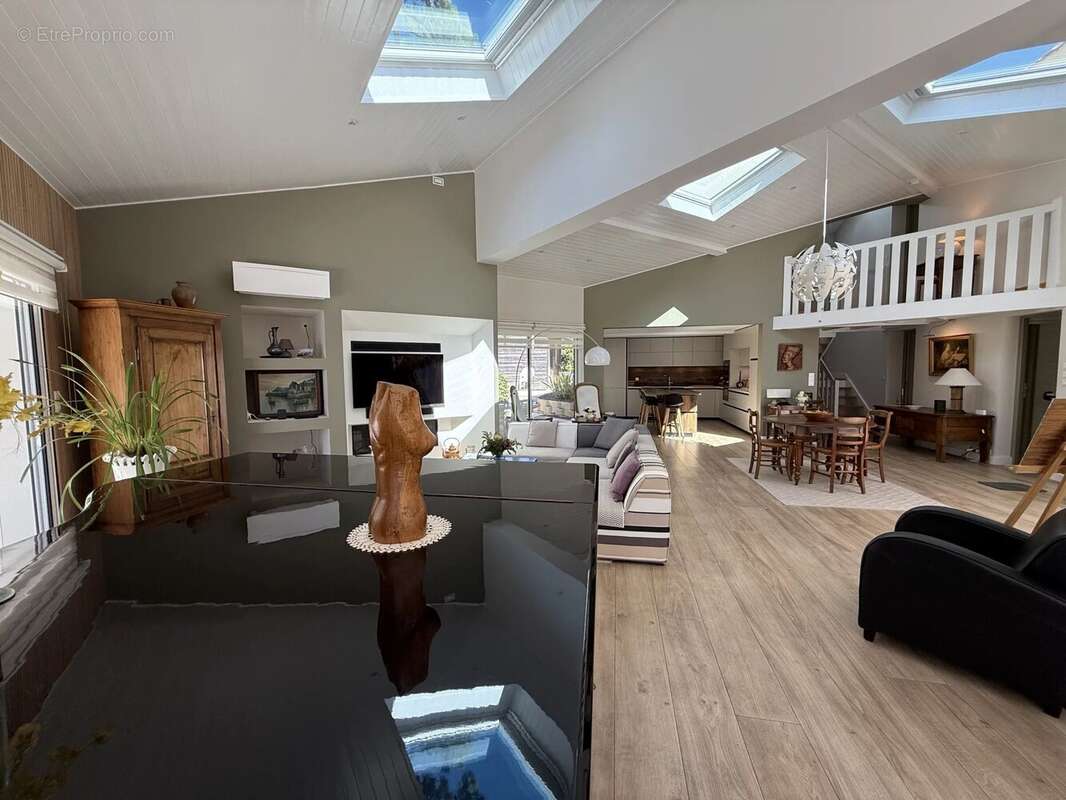 Maison à LE BOUSCAT