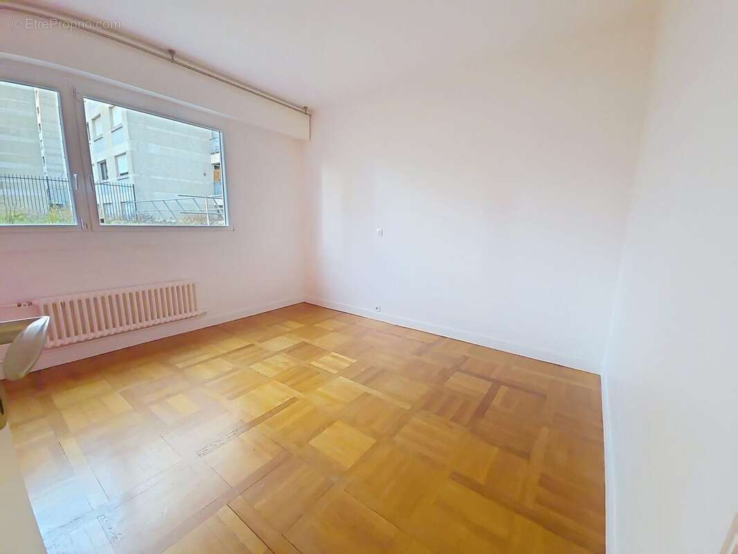 Appartement à GARCHES