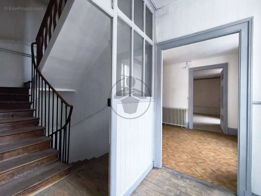 Maison à BAUME-LES-DAMES