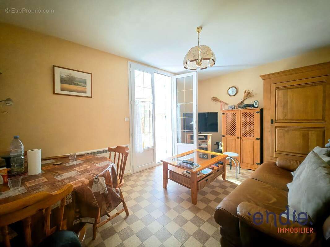 Maison à CHANTENAY-SAINT-IMBERT