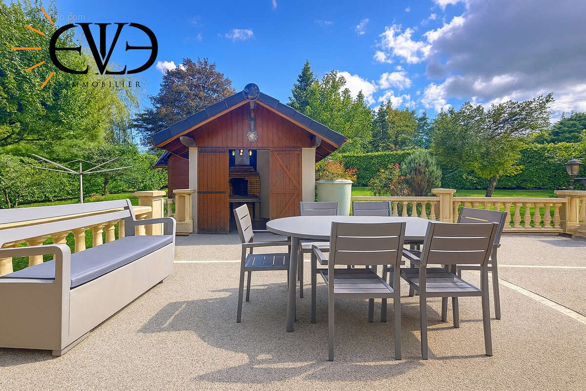 Maison à SAINT-JULIEN-EN-GENEVOIS