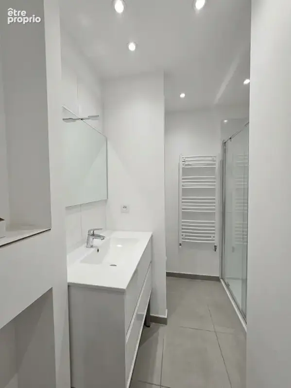 Appartement T2 - 36.08 m2 - CHAMBERY centre - photo 3