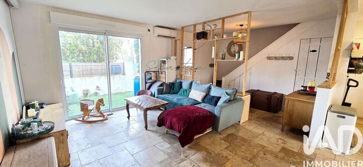 Photo 2 - Maison à LA CRAU