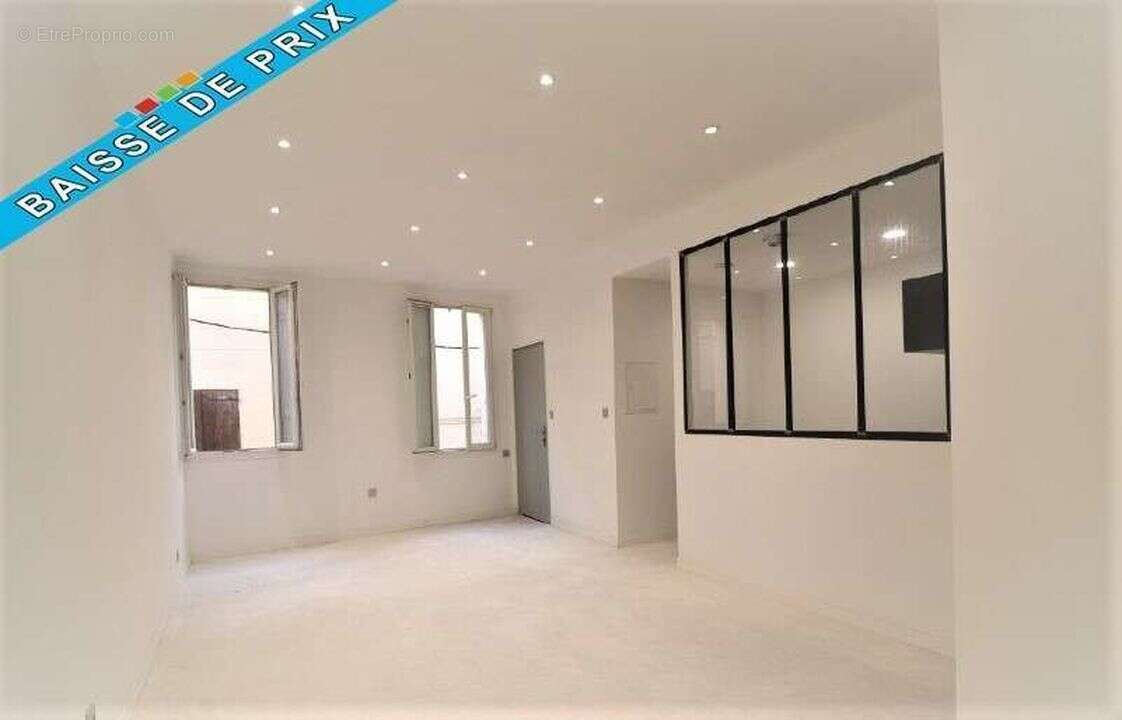 LA CIOTAT Entirèrement rénové - calme - appartement T3 - - Appartement à LA CIOTAT