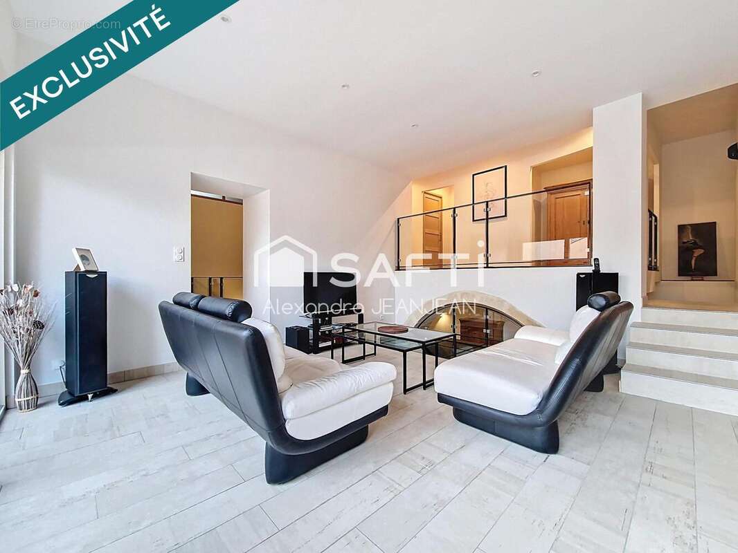 Maison 236 m² à Dornot  - photo 6