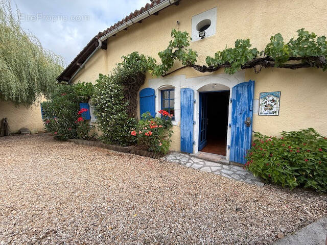 Maison à CHENAUD