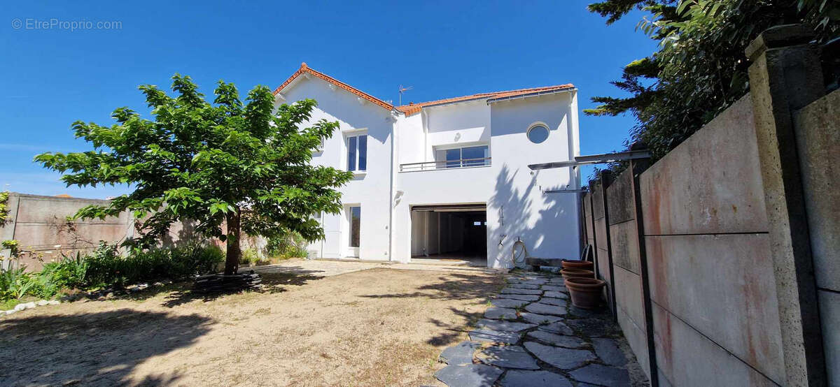 Maison 100 m² à La Plaine-Sur-Mer  - photo 5