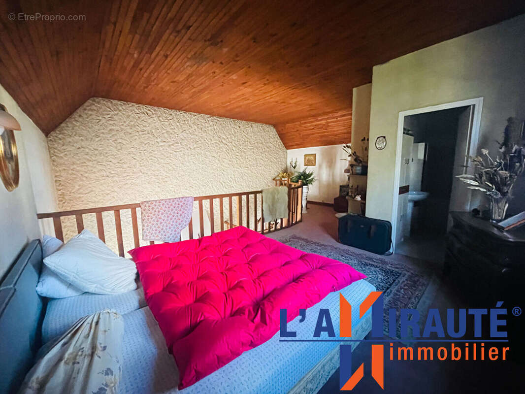 Maison à SARTROUVILLE