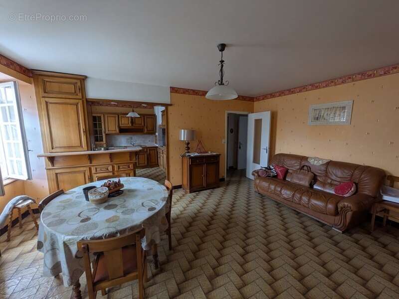Appartement à GUEMENE-SUR-SCORFF