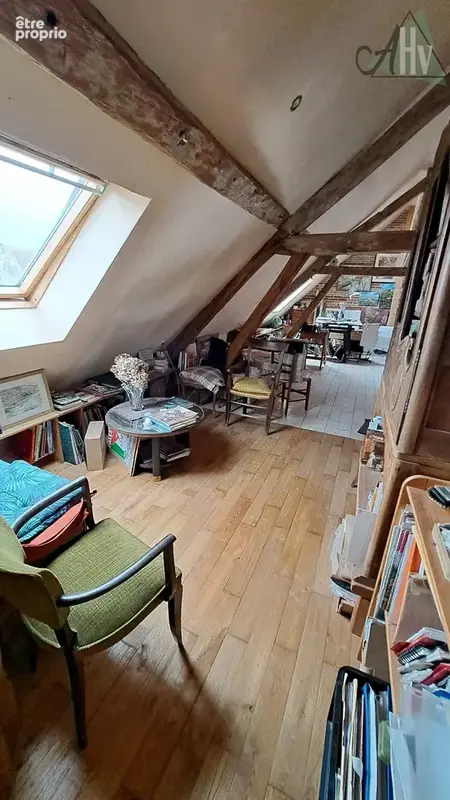 PROCHE THORIGNY SUR OREUSE - Longère de 115 m2 avec 3 chambres, grange et jardin. - photo 11