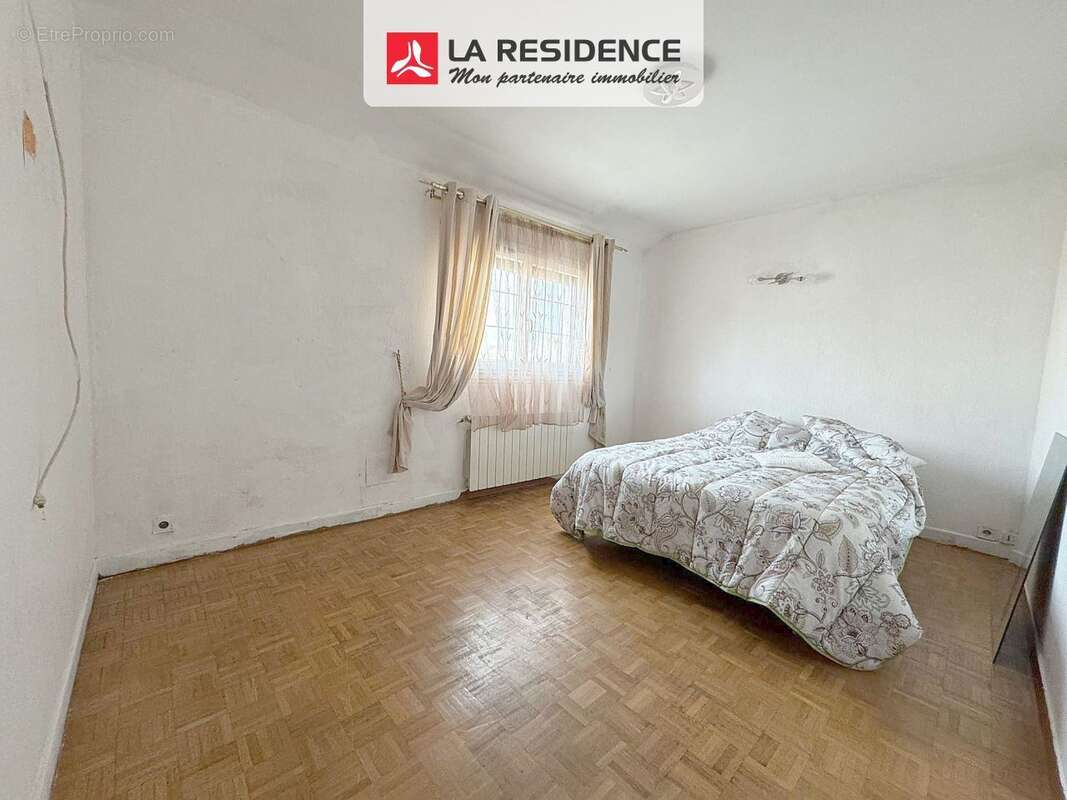 Maison à GARGES-LES-GONESSE
