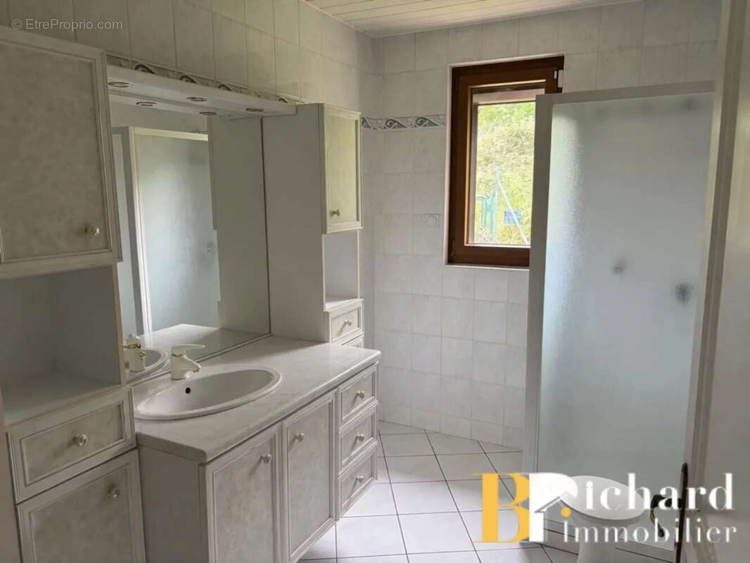 Maison 130 m² à Laon  - photo 6