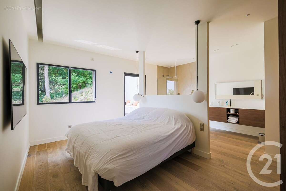 Maison à SAINT-MARTIN-LE-VINOUX