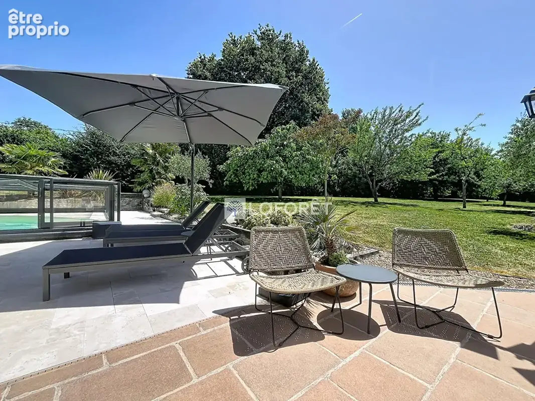 Maison piscine terrasse jardin garage double Pompaire 8 pièces 211 m2 - photo 5