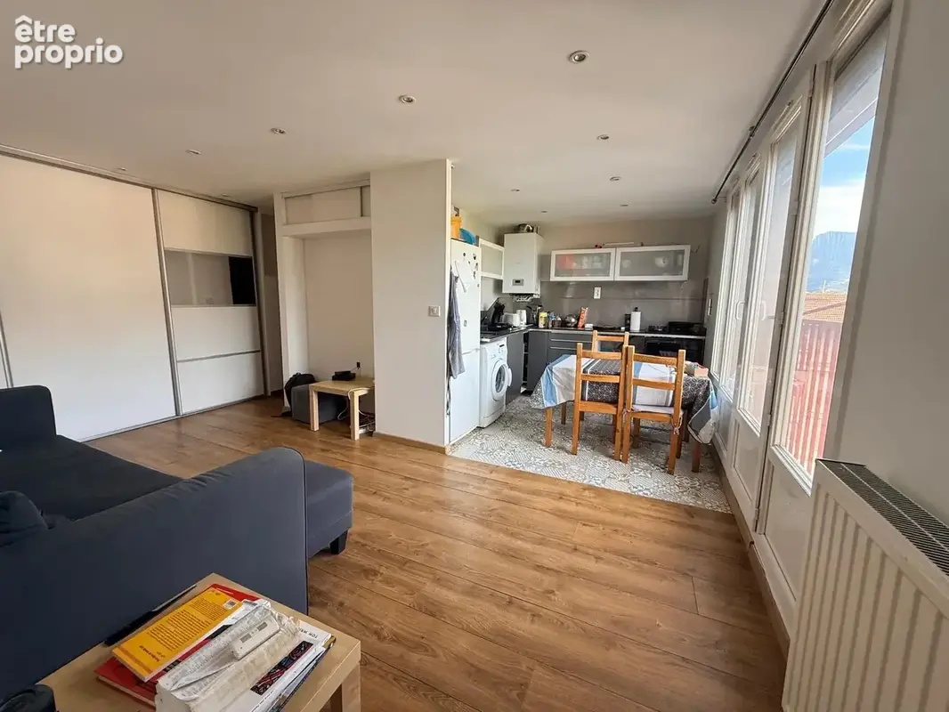 HIDRI IMMO PLUS vous propose en exclusivité un appartement 3 pièces loué avec balcon et cave à Fontaine - photo 2
