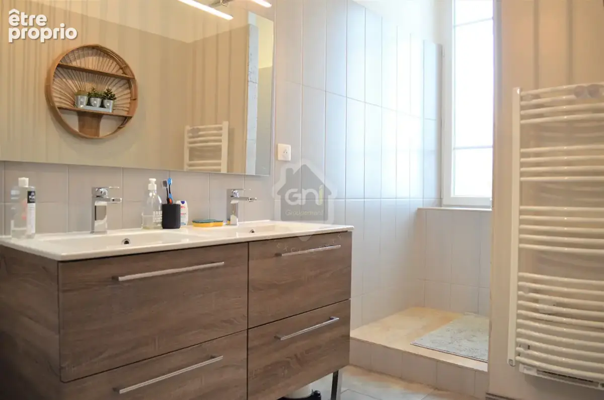 SARRIANS Villa avec piscine sur 1106 m² de terrain - photo 9