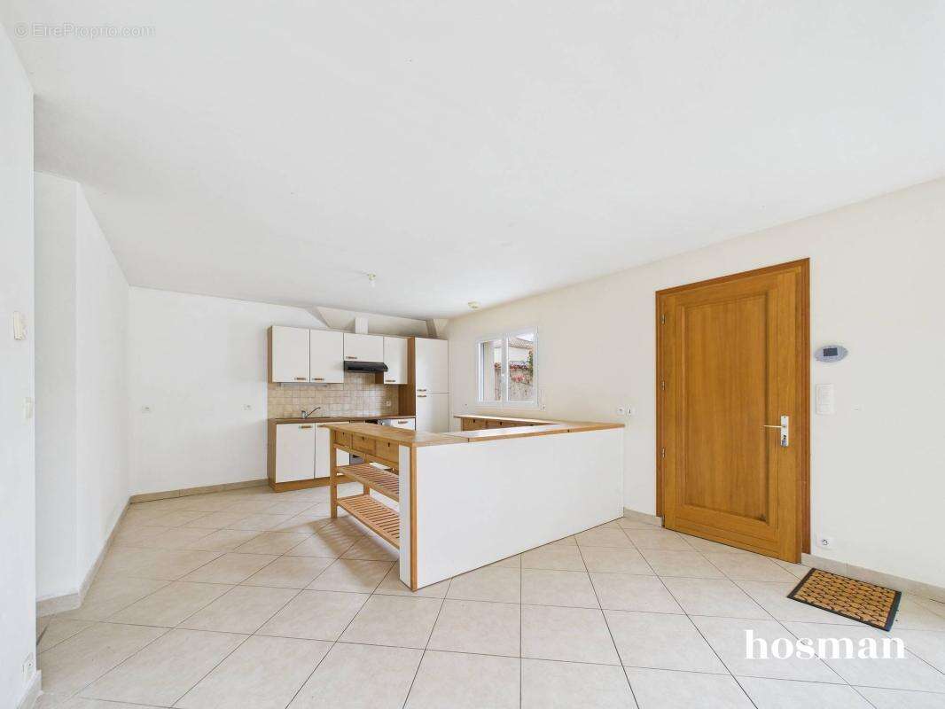 Charmante maison 4 pièces de 101 m² avec garage et jardin - Quartier Bergerie-Les Écarts, Saint-Herblain - photo 10