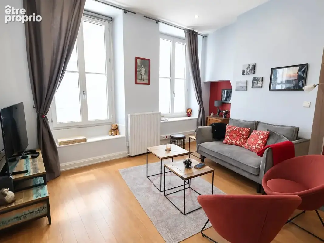 Maison en pierre de 100 m2 Bordeaux Place de la République - photo 3