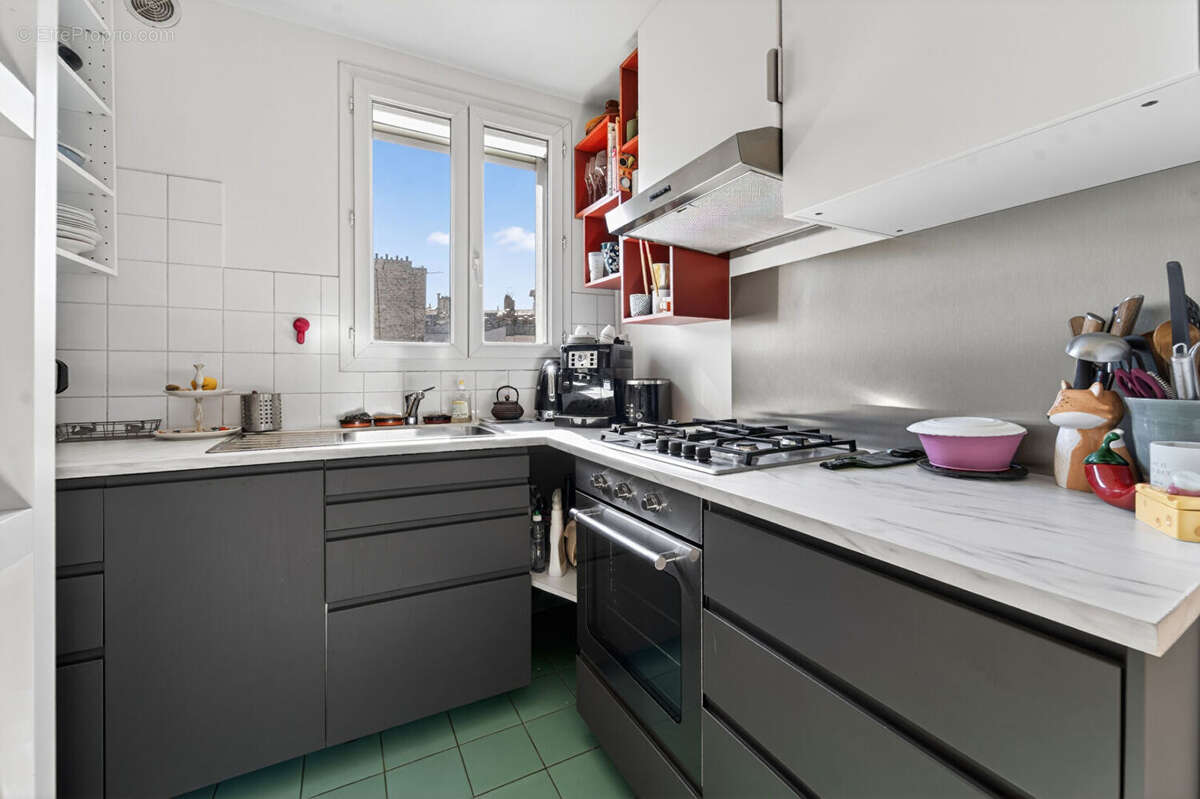 Appartement à PARIS-10E