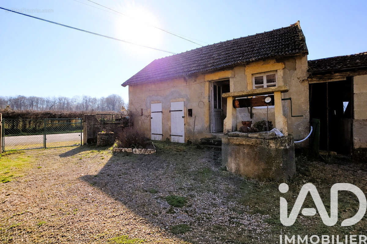 Maison 79 m² à Clessy  - photo 4