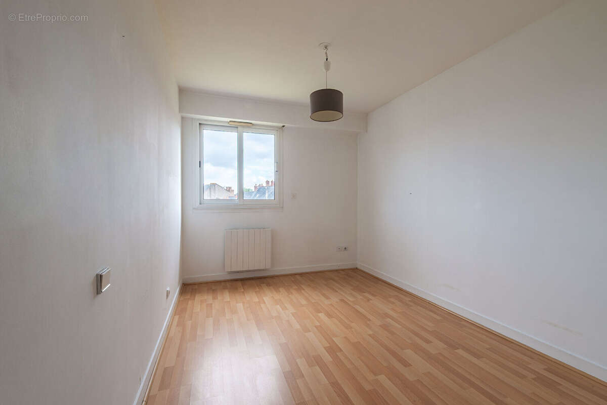 Appartement 90m² - Place du Lycée à Angers - Rare Opportunité - photo 9