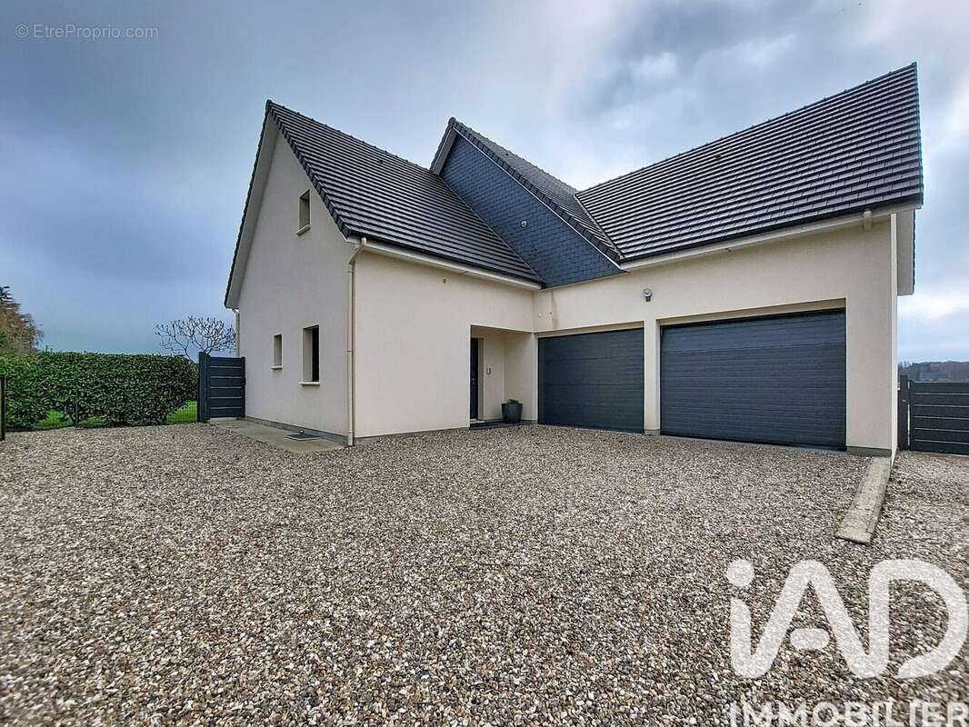 Photo 4 - Maison à SAINT-PIERRE-DE-VARENGEVILLE