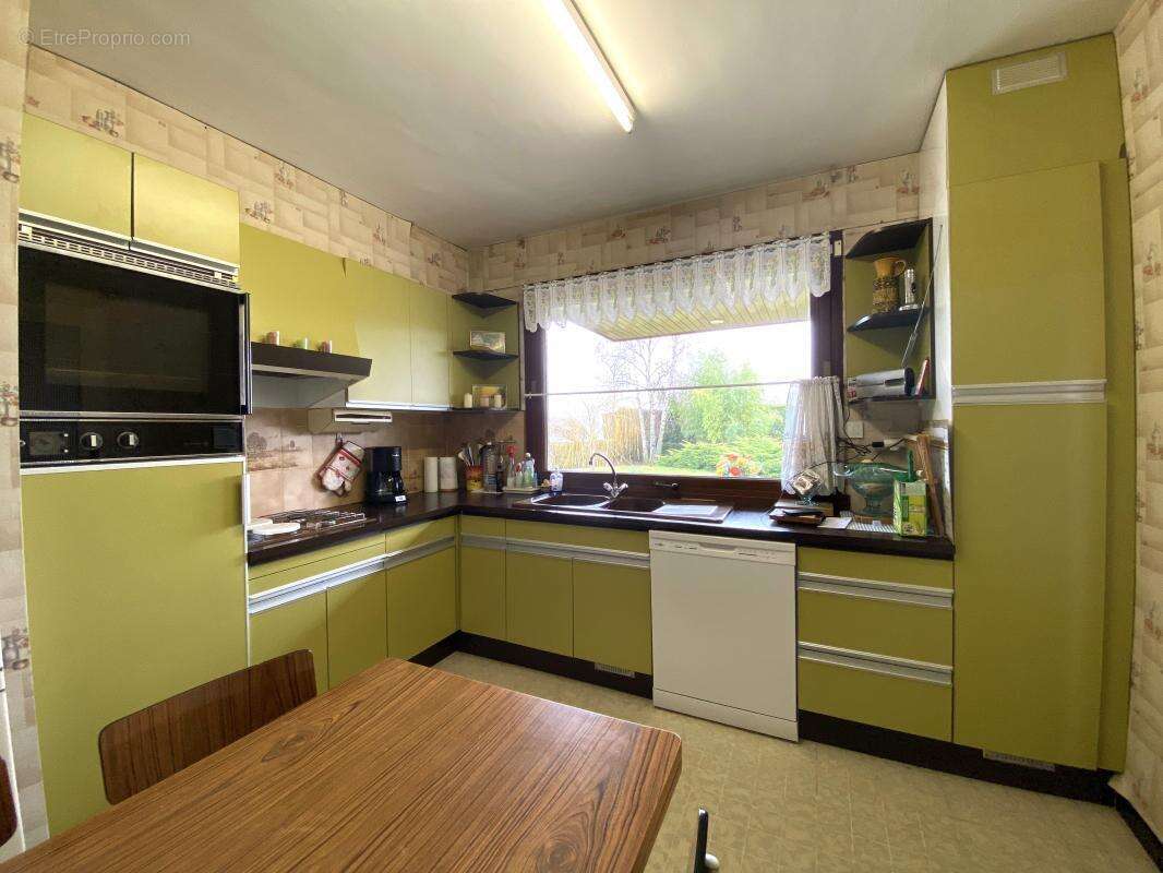 Maison à MOUSSEAUX-SUR-SEINE