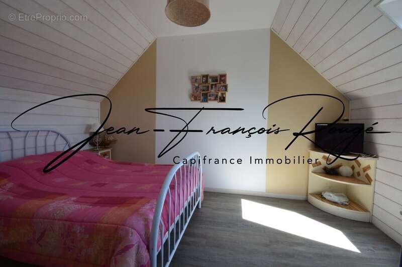 Maison à SAINT-GERMAIN-SUR-AY