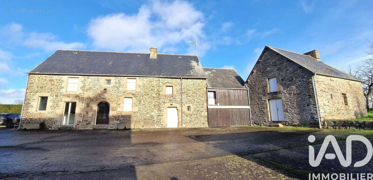 Photo 5 - Maison à LOUVIGNE-DU-DESERT