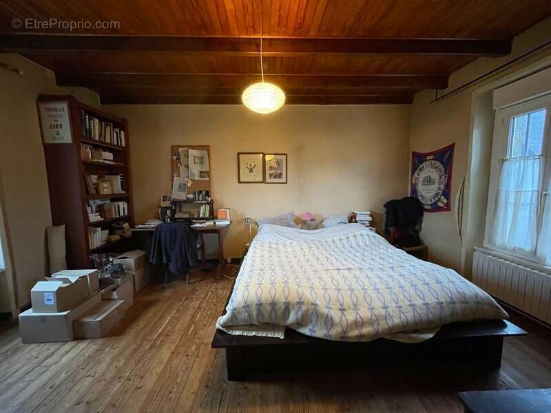 Maison à PLOUNEVEZ-QUINTIN