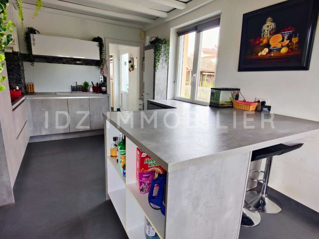 Maison 137 m² à Hegenheim  - photo 5