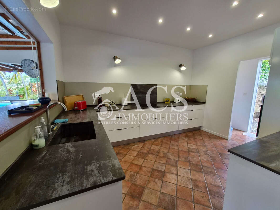 Villa de charme F4 + studio avec vue mer et piscine - photo 6