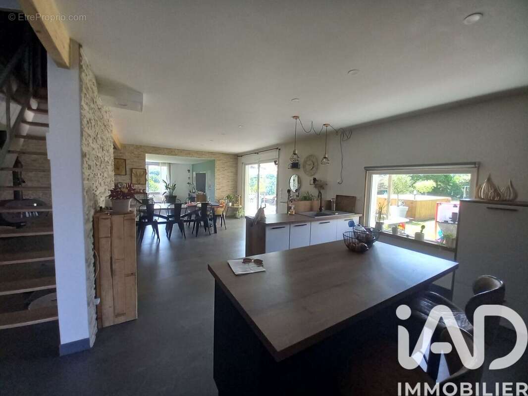 Maison 155 m² à Averton  - photo 5