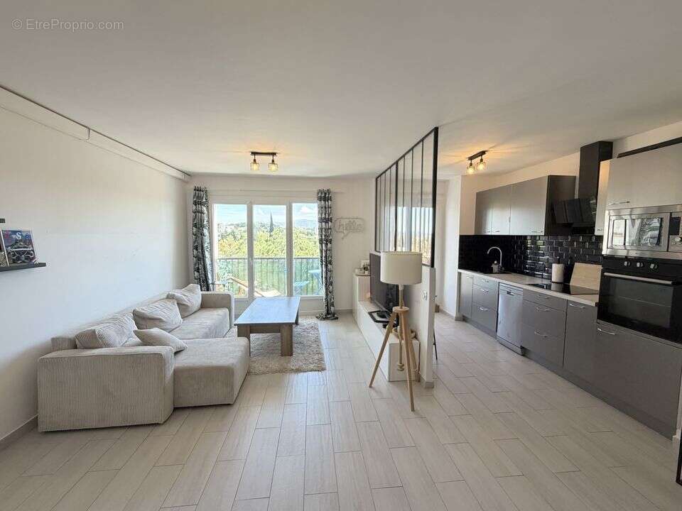 Appartement à MARSEILLE-13E