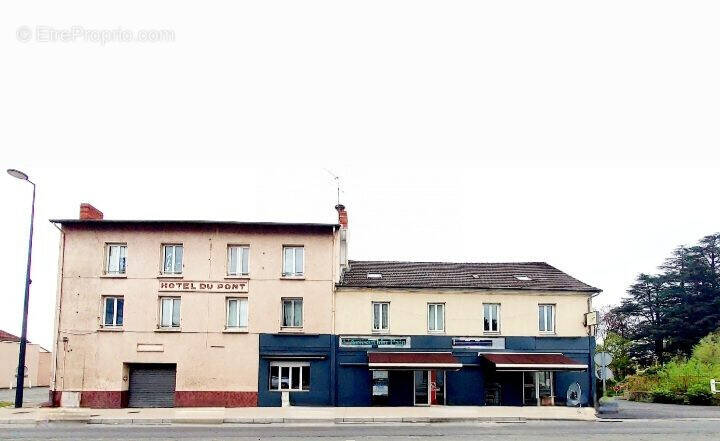 Appartement à BELLERIVE-SUR-ALLIER