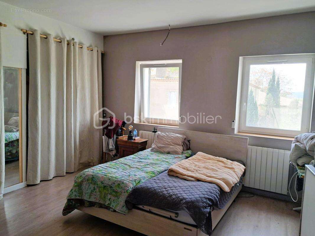 Maison à CESSENON-SUR-ORB