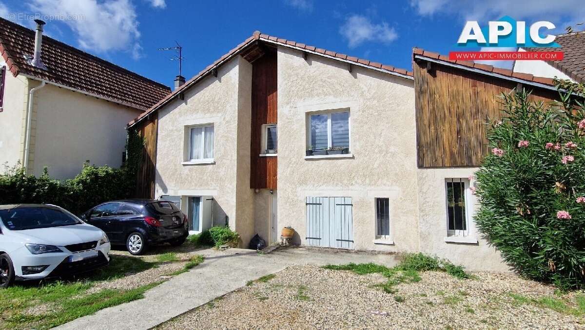 Appartement à SAINT-BRICE-SOUS-FORET