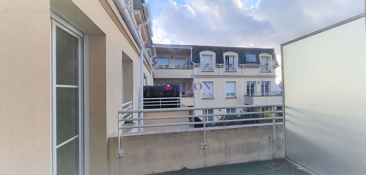 Appartement à PUISEUX-EN-FRANCE