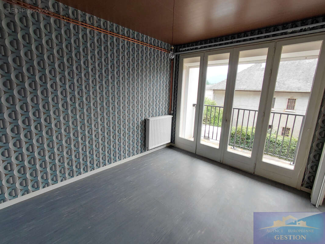 Appartement de type 4 avec cave et garage - photo 6