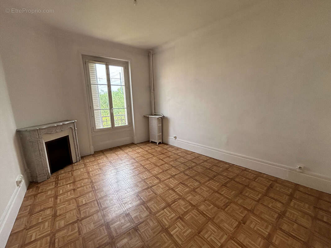 Appartement Saint Etienne 3 pièce(s) 79 m2 - photo 2