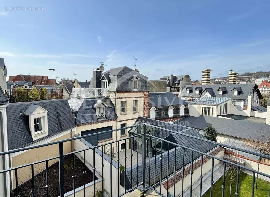 Appartement à DEAUVILLE