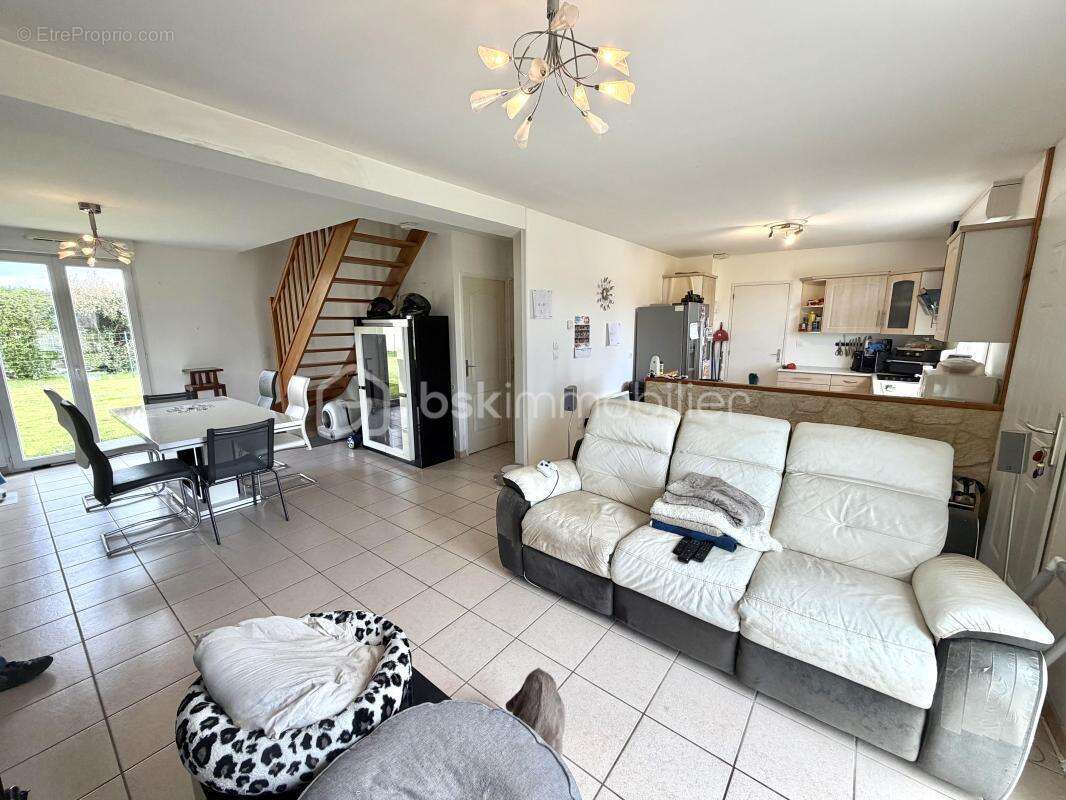 Maison à SAINT-NICOLAS-D'ALIERMONT